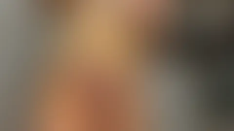 Willst du meinen Sekt ?