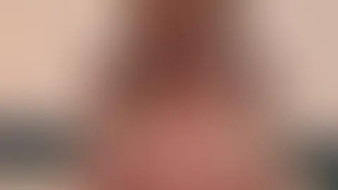 Heiße Schülerin masturbiert🫢