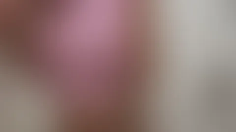 Man sieht voll meine Nippel in dem Top hihi