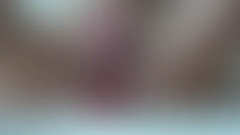 Geil masturbieren und am ende extrem große S****t