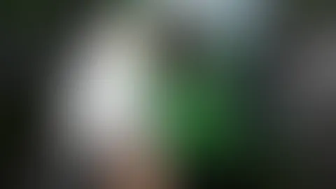 Heute am Sonntag wollte ich euch noch ein schönes erotisches Making of Video vom Fotoshooting mit der megaheißen Kira zeigen - ich finde sie hat einen traumhaft schönen Körper und ihre Brüste sind ric