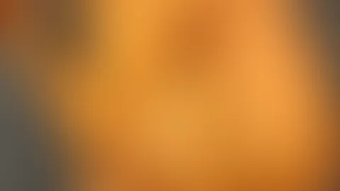 FIT in den Frühling (Tag 5 ). Mein tägliches nacktes Fitnessvideo. Auch als mollige natürliche MILF mit Hängetitten und Stutenarsch kann man täglich was für den Body tun. Bei genügend Interesse von eu