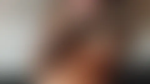 Pornos schauen und dabei mit meiner P***y spielen😋💦 Genau mein Ding🚀...Was für Pornos schaut ihr am liebsten??