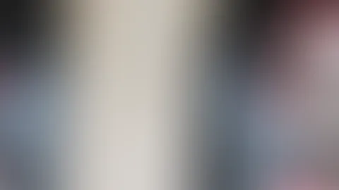 Familiäre Verpflichtungen halten mich fest im Griff. Um dir das Wochenende zu versüßen... 😈🖤
