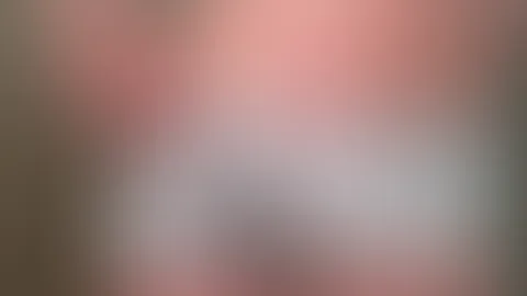 Langsam ausgezogen, die Haut mit Öl massiert und ein absolut heißes Finale, das du nicht verpassen willst... 💦 Ich erwarte dich auf meinem Profil, um zu sehen, wie alles geendet hat 🥵🥵💦💦💦”