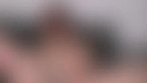 Zerstöre meine Löcher 🥵 komplett nackt aber trage Stiefel