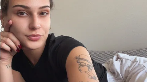 Soft Girlsfriend Vibes