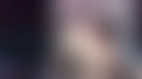 Von Zwei Schwänzen in die F***e gef**kt