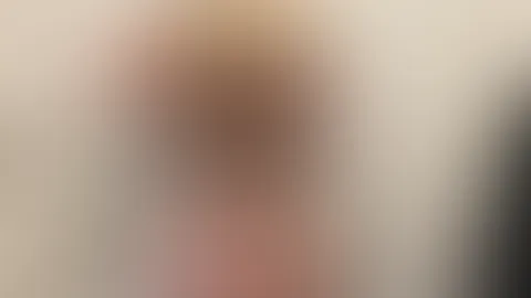 Hab gerade Lust bekommen🔥🥵meine Hüllen fallen zu lassen