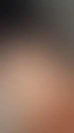 Manchmal braucht es keine Worte, nur einen Blick, ein Gefühl – den Mut, sich echt zu zeigen. Zwischen Ruhe und Leidenschaft liegt das, was uns lebendig macht.