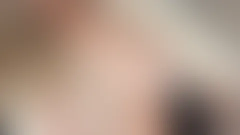 Einmal komplett nackt auf dem gamerstuhl ;) rrr