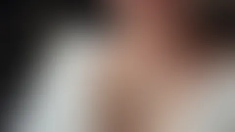 Mich hat es erwischt und ich bin nicht so fit Also entschuldigt meine Abwesenheitđ„ș Ab Montag bin ich wieder fĂŒr jeden einzelnen erreichbar â€ïž
