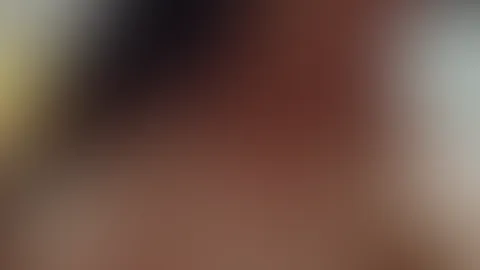 Ich spucke mir auf die Titte đ