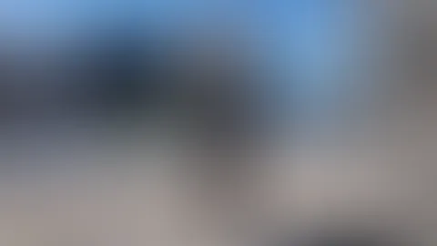 Ganz schön windig draußen😉 Ich wünsche einen schönen Start in den Tag💋 Geile Drehpartner (Männer und Mädels) sind bei mir immer bei mir willkommen👍️ Deine heiße Rosella🥰 PS: Gibt viele neue Vi