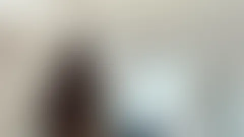 😈