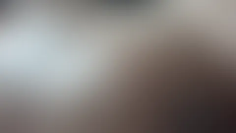 Meine süße P***y wird unter der Dusche jedesmal schön verwöhnt 💦🤤 schön glatt rasiert und eingeseift. Heute zeig ichs dir mal schön langsam in Zeitlupe, wie ich meine Lippen spreize 😈