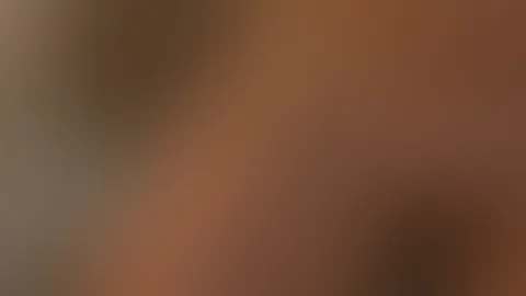 Ich reite diesen Dildo und wünsche mir, du wärst es stattdessen ;)