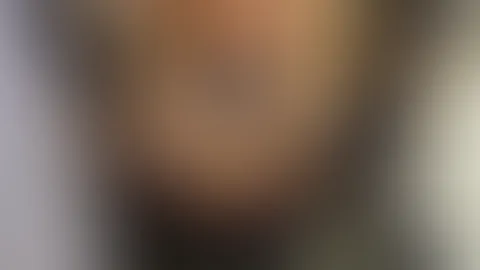 Bei dem kalten Wetter heute braucht man doch etwas warmes...also genieße meinen heißen Rosella-Sekt😜 Deine geile Rosella wünscht dir ein schönes Wochenende💋 Habe viele neue Filme hochgeladen und e