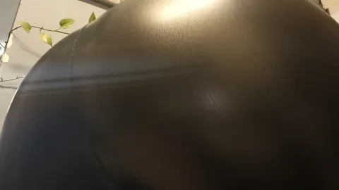In die wetlook/Leder Leggins gep**st (Natursekt) 💦 Userwunsch ❤️