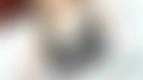 🫧Ein bisschen Schaum, ein bisschen Magie.✨  Zwischen Wärme und Wasser entsteht dieser Moment verspielt, verführerisch und einfach ich.  Wer sagt, man kann nicht gleichzeitig stark und sinnlich sein, 