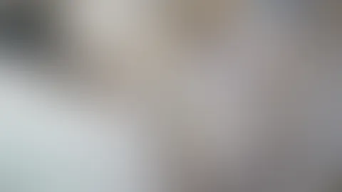 Schau mir zu wie ich es mir hart besorge