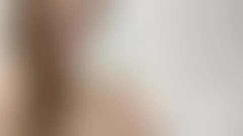 Abend- Einblicke: Bigboobs, Nippelalarm, Milf mit Brille đ„”