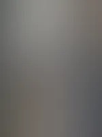 Ein verführerischer Blick und du kniest vor mir oder?