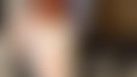 Siehst du meine Titten wollen raus aus dem babydoll! Möchtest du mir beim Ausziehen helfen?