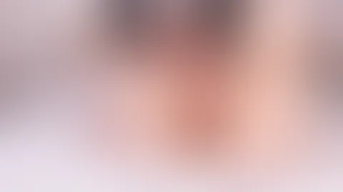 Soll ich mir lieber den Dildo in meine enge, feuchte P***y schieben oder hast Du etwas anderes? 😈