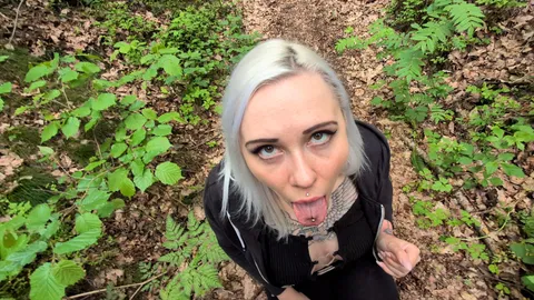 Blowjobs in the woods