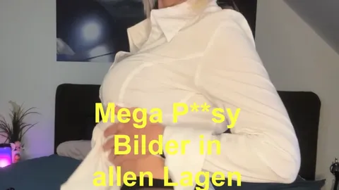 Das P***y Megaalbum. Mt weit über 400 Bildern. In allen Lagen , Ausführungen und in Action.