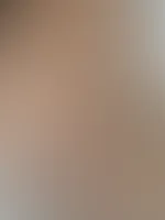 Guten Morgen, mein Hübscher, komm zu mir ins Bett und mach diesen Morgen zu unserem. Ich bin die nächsten Tage im Wellnessurlaub, deswegen wirst du nur wenig von mir hören und sehen. Bis bald! 💋