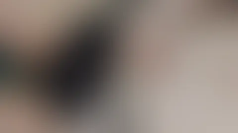 Ein Hauch von Spitze, ein Hauch von Sünde, ein Spiel mit Grenzen… wie weit würdest du gehen, wenn ich dich näher ranlasse? 😉