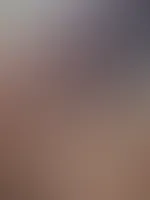 4 Tage nicht rasiert und geil gemacht im Büro.. Mein nasses Höschen 🔥