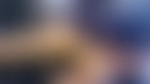 Wie versprochen kommt jetzt das Video von gestern Abend im freien đIch war so geil und habe nach dem wir einkaufen waren ein PlĂ€tzchen gesucht wo er mich geil f**ken konnte đŠđmeine p***y war so feu