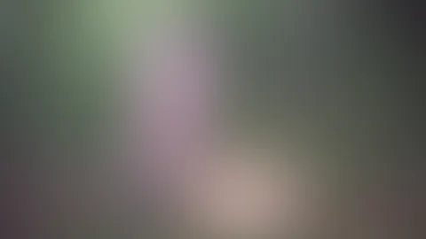 Outdoor! Meine enge P***y wird im Wald verwöhnt!