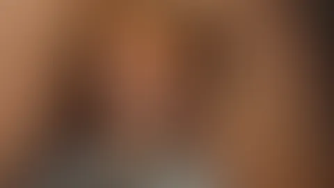 F***e mit dickem Dildo gef**kt🍆💦🫦