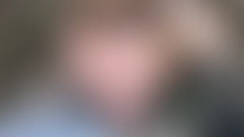 Hab einen Fan in Berlin getroffen und ihm spontan Outdoor den S*****z geblasen😜 Wer hätte auch Bock auf einen B**w Job? (Video 4:02min)