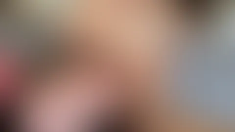 Alleine auf dem Bett, genug platz für dich...