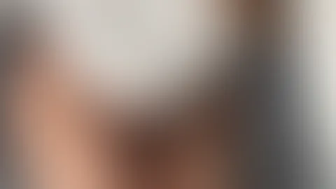 Ziehst du mir auch noch das Top aus?