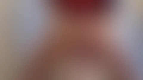 Im WC Dildo kurz reiten