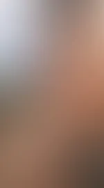 Hey ich sitze hier breitbeinig und ohne Höschen auf der Brücke😋. Klingt das gut? Schaut es euch an🥵