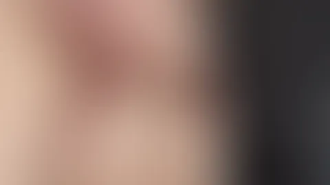 Halleluja…. hörst du wie nass meine kleine ist?🥵 gestern war ein Crazy Tag! Nach dem Live war ich noch sooo Horny🤤💦 da kam ein C2C wie gerufen! Wie meine kleine danach noch am triefen war darf ich
