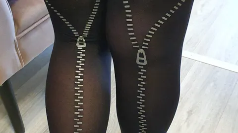 Füße, Socken, Overknees & Nylons