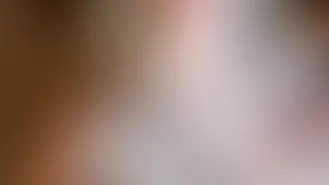 Es wird ganz schön heiß in der Sauna! 😁 ich glaube ich sollte mich ausziehen oder?
