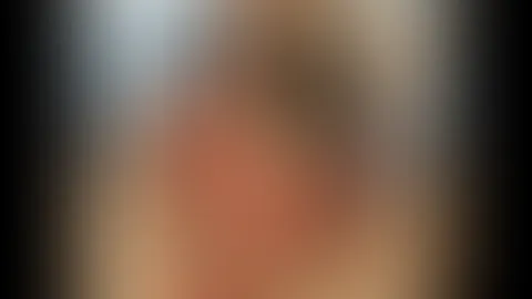 Keine Sorge, ich bin vorsichtig … ich schieb nur den Slip zur Seite.“😈😜🔥❤️‍🔥