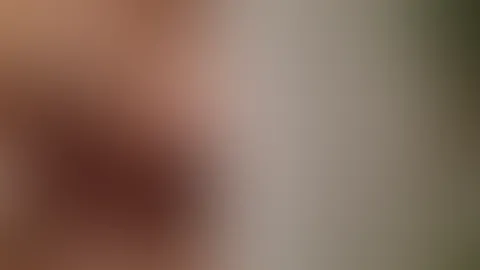 Ich streichel meine rasierte M****i