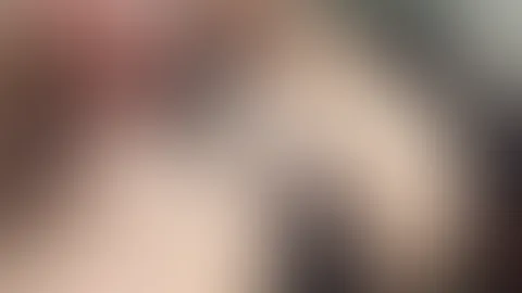 Slip zur Seite 😏 Meine P***y ist bereit für deinen s*****z 🥵💦