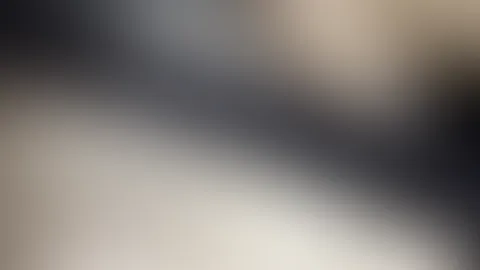 Hallo Leute! Wenn wir zusammen sind, würde es dir etwas ausmachen, wenn ich so neben dir im Auto mit der Schrotflinte fahre? Aber du hättest keine Wahl. So reite ich :)