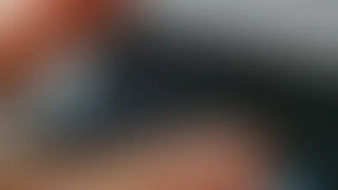 Naa Lust mir den Saft aus meiner p***y zu saugen? đ Er schmeckt zu gut. Clip wie ich mir die F****r ablecke kommt im Feed abođ